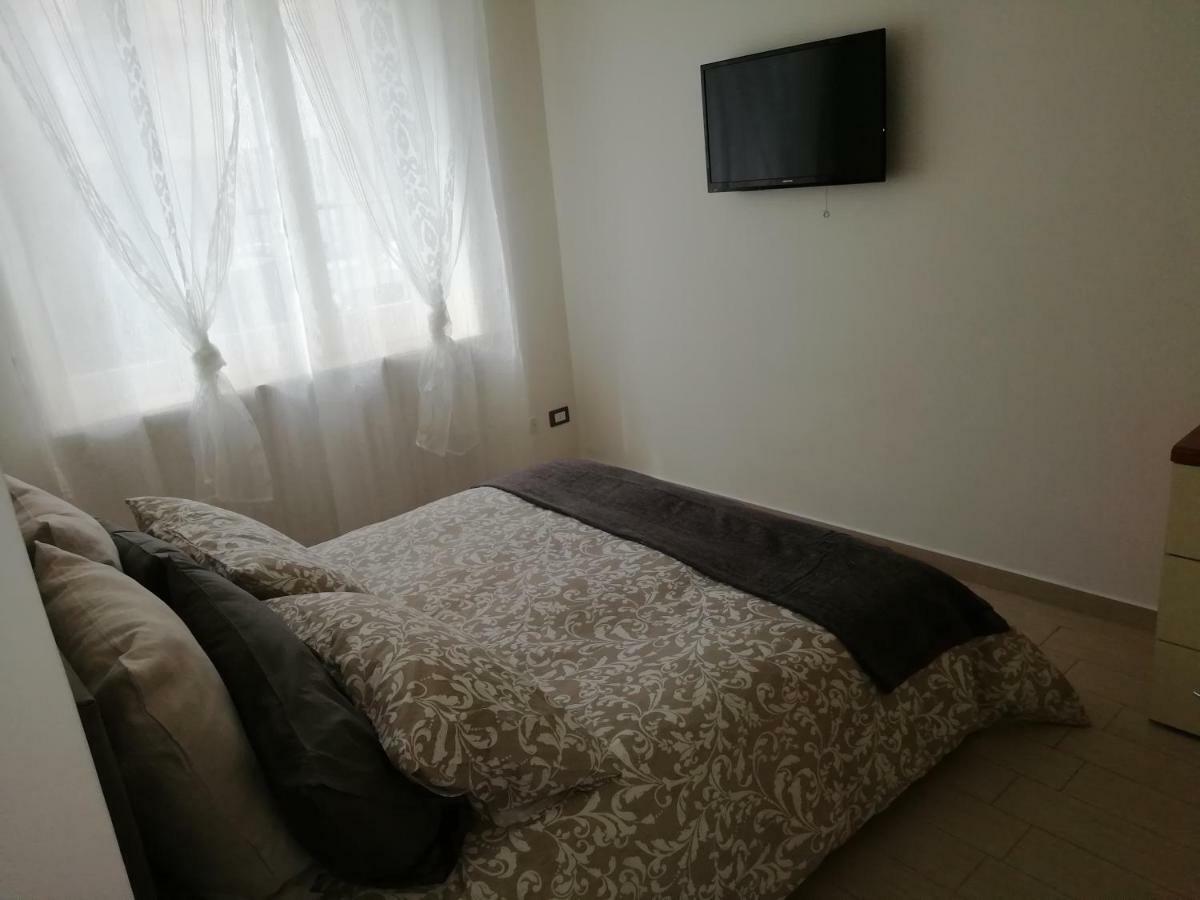 Residenza Il Viale Piacenza Exteriör bild